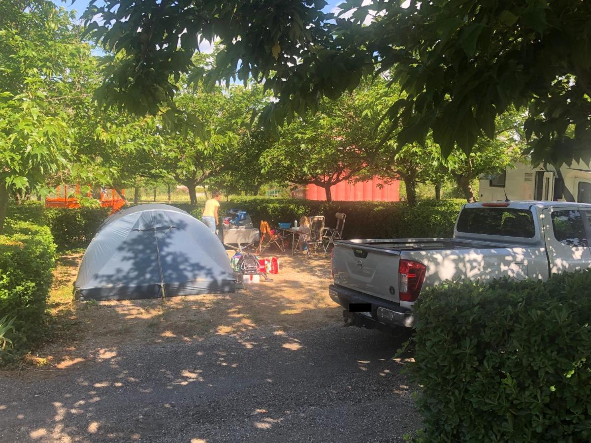 Camping Paradis Family Les Rives De L'Herault Gignac  Eksteriør billede