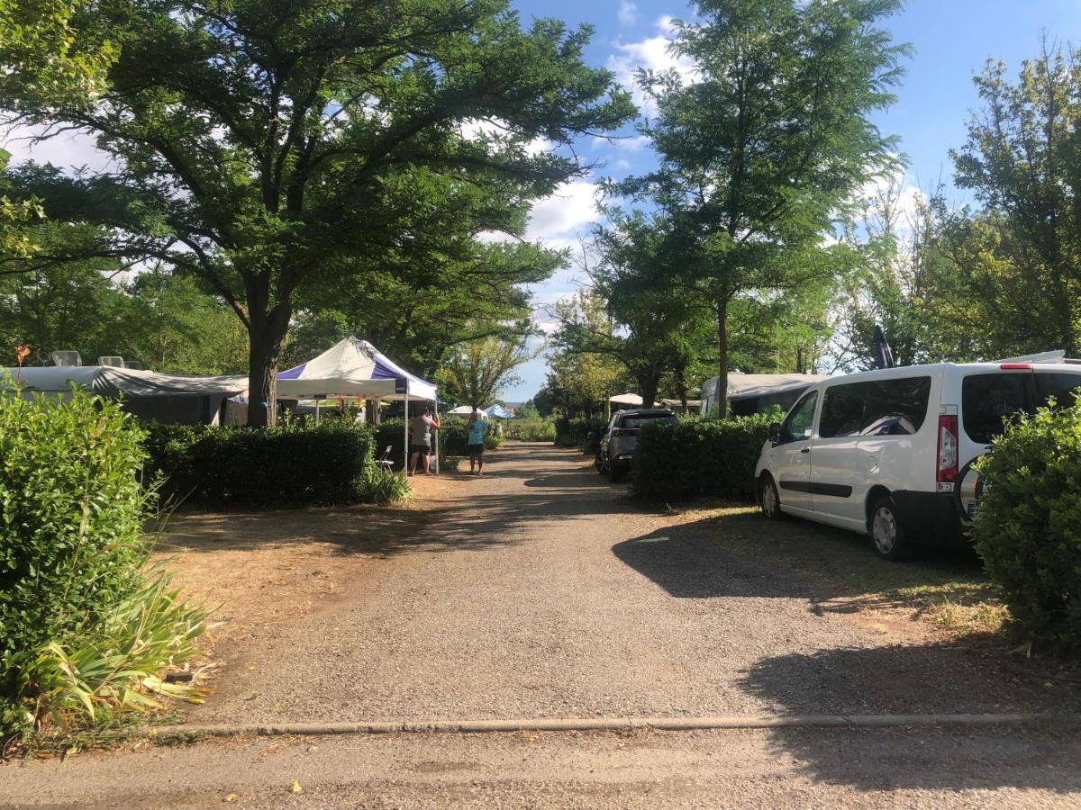 Camping Paradis Family Les Rives De L'Herault Gignac  Eksteriør billede