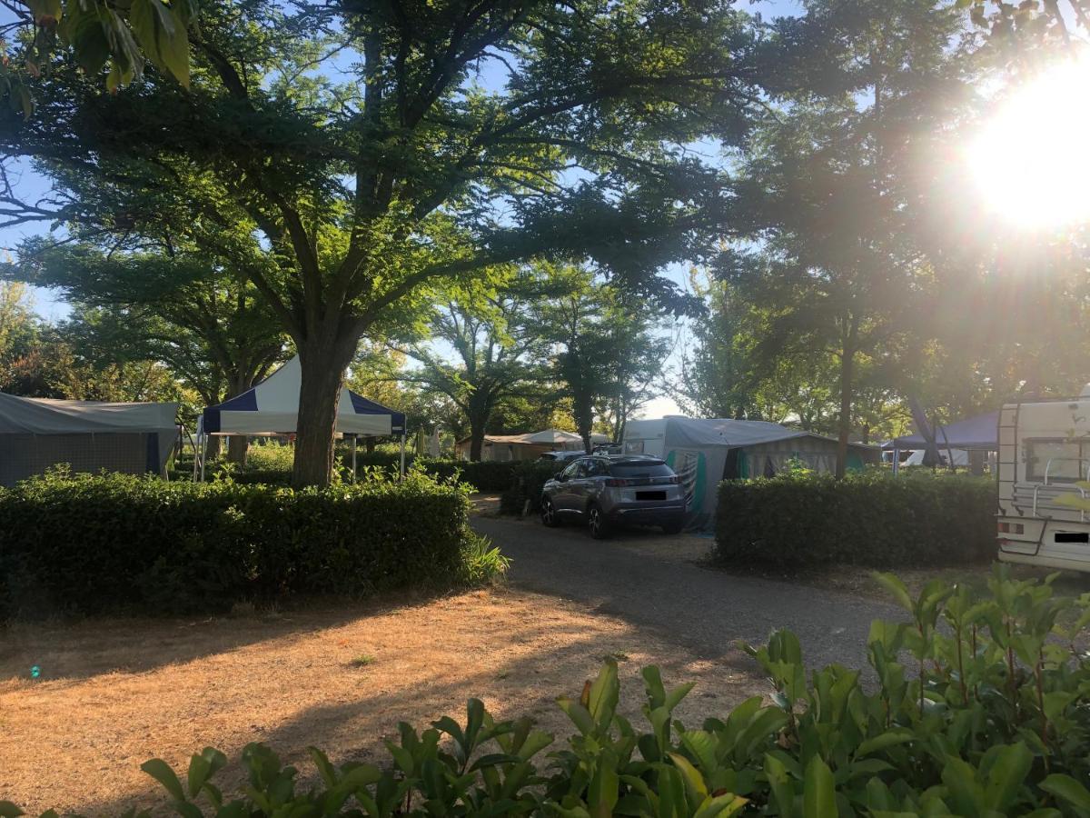 Camping Paradis Family Les Rives De L'Herault Gignac  Eksteriør billede