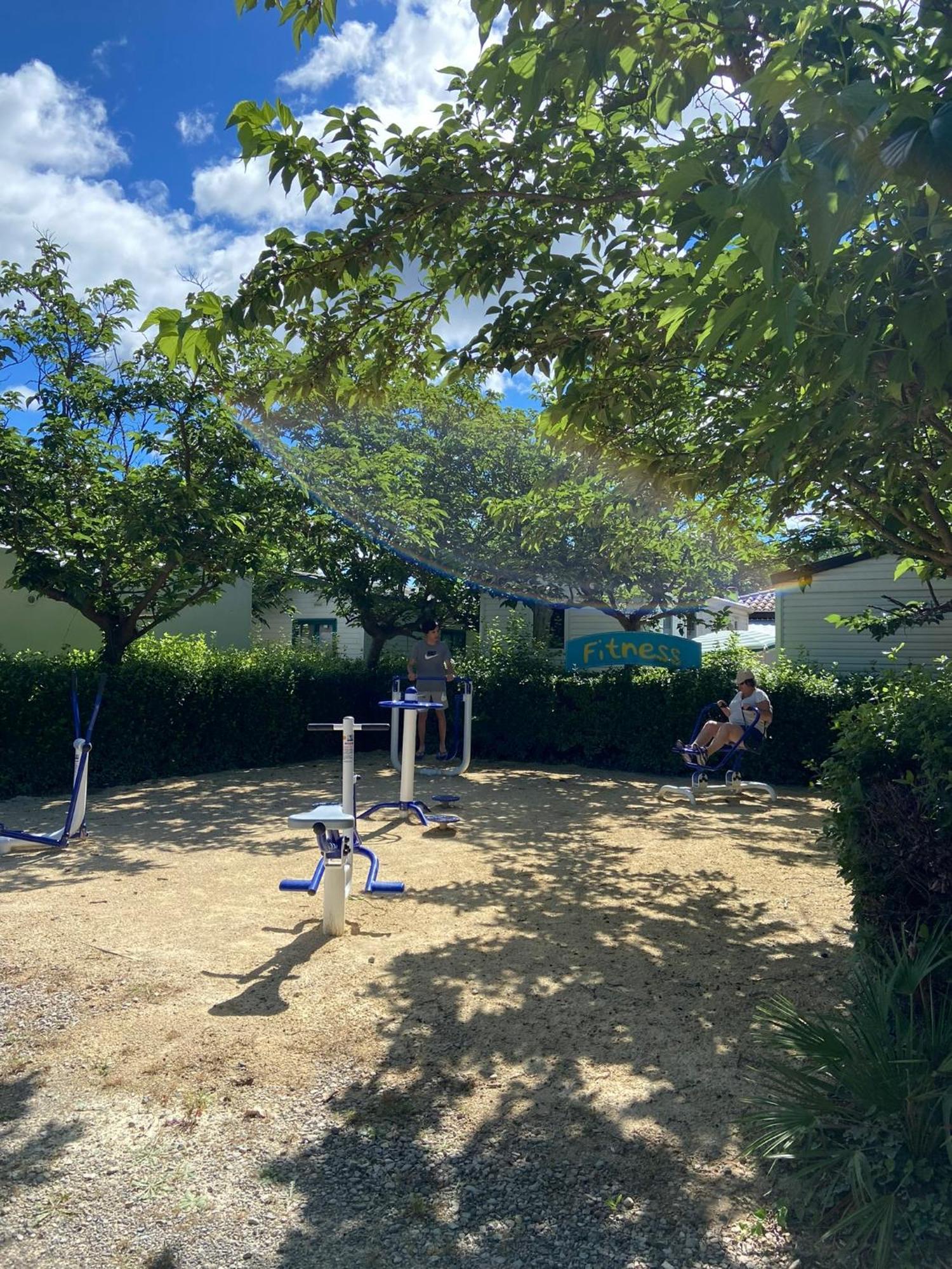 Camping Paradis Family Les Rives De L'Herault Gignac  Eksteriør billede